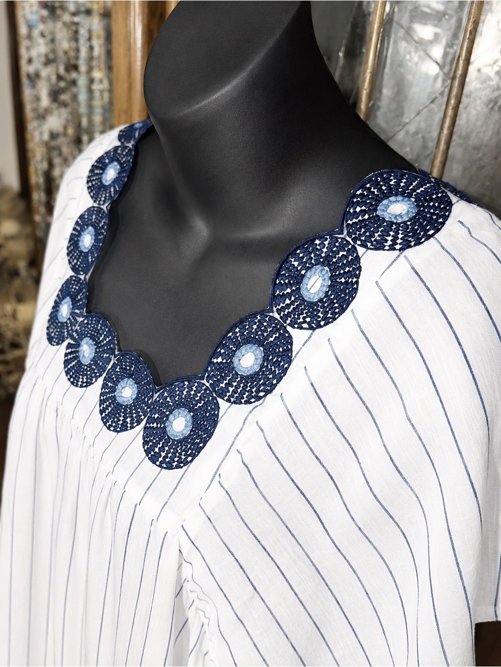 Madewell 
Embroidered Circle Dress in blue Stripe medium d2 - Picture 4 of 11